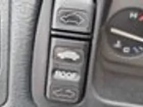 Honda Legend thumbnail 38