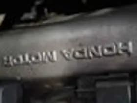 Honda Legend thumbnail 43