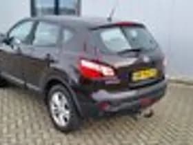 Nissan Qashqai thumbnail 11