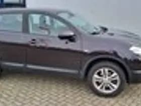 Nissan Qashqai thumbnail 3