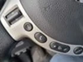 Nissan Qashqai thumbnail 26