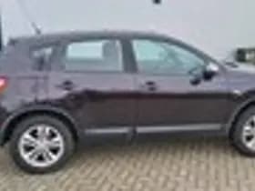 Nissan Qashqai thumbnail 5