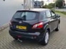 Nissan Qashqai thumbnail 9