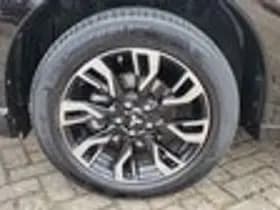 Mitsubishi Outlander thumbnail 20