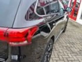 Mitsubishi Outlander thumbnail 23