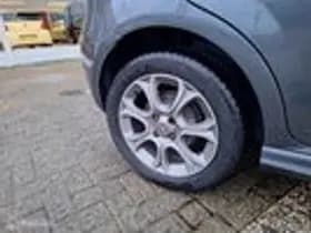 Fiat Punto thumbnail 14