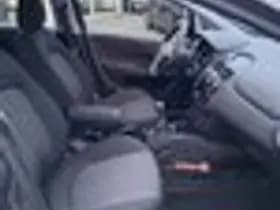 Fiat Punto thumbnail 15