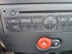 Renault Clio thumbnail 15