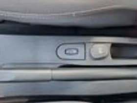 Renault Clio thumbnail 17