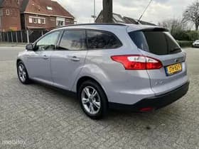 Ford Focus thumbnail 3