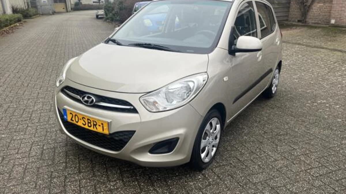 Hyundai i10 — foto 1