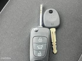 Hyundai i10 thumbnail 8