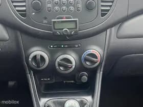 Hyundai i10 thumbnail 10