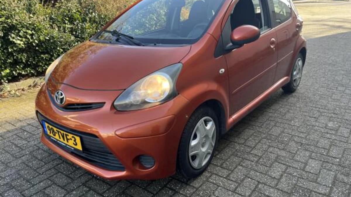 Toyota Aygo — foto 1