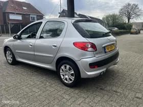 Peugeot 206 thumbnail 6