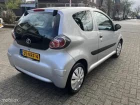 Toyota Aygo thumbnail 7