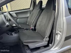 Toyota Aygo thumbnail 9