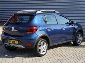 Dacia Sandero thumbnail 2