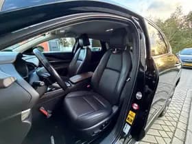 Mazda CX-30 thumbnail 3