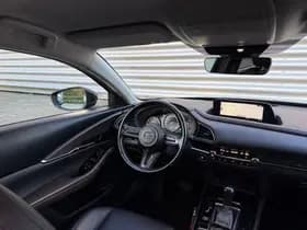 Mazda CX-30 thumbnail 4