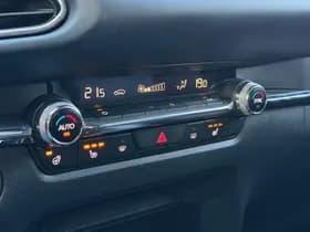 Mazda CX-30 thumbnail 6