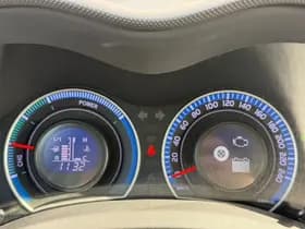 Toyota Auris thumbnail 13