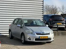 Toyota Auris thumbnail 7