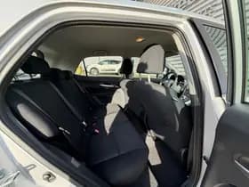 Toyota Auris thumbnail 9