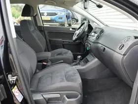 Volkswagen Golf thumbnail 20