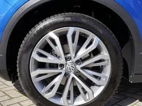 Volkswagen T-Roc thumbnail 9