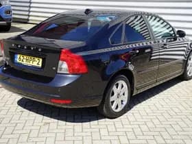 Volvo S40 thumbnail 2