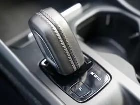 Volvo XC40 thumbnail 5
