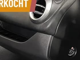 Renault Clio Estate 0.9 TCe Limited [ NAP 1e eig. cruise LM ] thumbnail 26