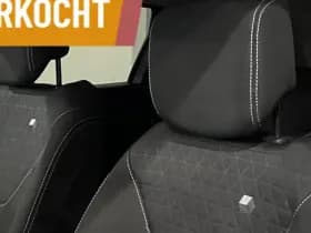 Renault Clio Estate 0.9 TCe Limited [ NAP 1e eig. cruise LM ] thumbnail 9