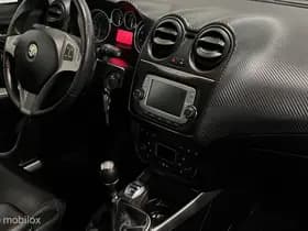 Alfa Romeo MiTo 0.9 TwinAir Esclusivo [ NAP leder cruise climate ] thumbnail 16