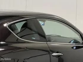 Alfa Romeo MiTo 0.9 TwinAir Esclusivo [ NAP leder cruise climate ] thumbnail 24