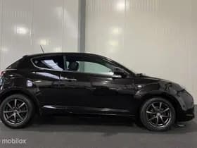 Alfa Romeo MiTo 0.9 TwinAir Esclusivo [ NAP leder cruise climate ] thumbnail 5