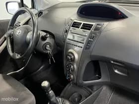 Toyota Yaris 1.3 VVTi Aspiration 5-drs [ NAP trekhaak airco ] thumbnail 16