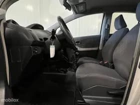 Toyota Yaris 1.3 VVTi Aspiration 5-drs [ NAP trekhaak airco ] thumbnail 25