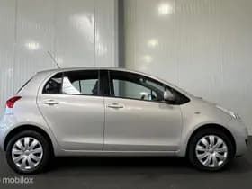 Toyota Yaris 1.3 VVTi Aspiration 5-drs [ NAP trekhaak airco ] thumbnail 5