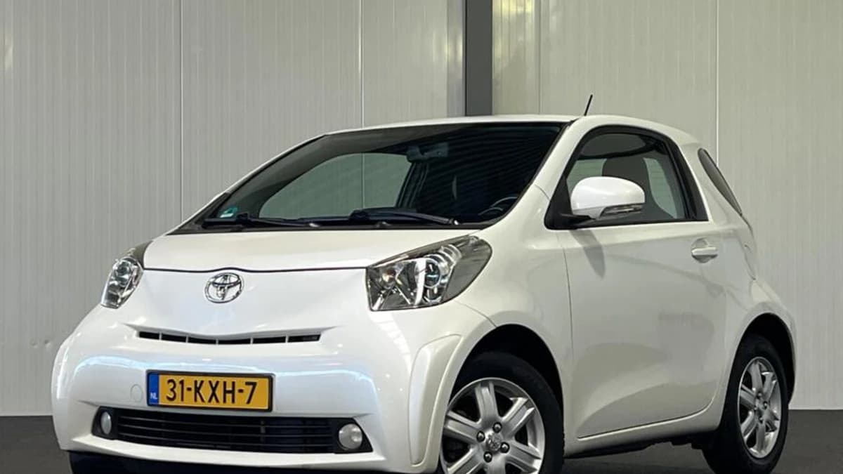 Toyota IQ 1.0 VVTi Aspiration [ NAP climate LM parelmoer ] — foto 1