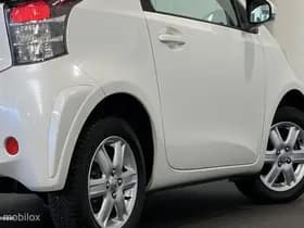 Toyota IQ 1.0 VVTi Aspiration [ NAP climate LM parelmoer ] thumbnail 14