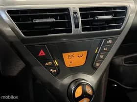 Toyota IQ 1.0 VVTi Aspiration [ NAP climate LM parelmoer ] thumbnail 19