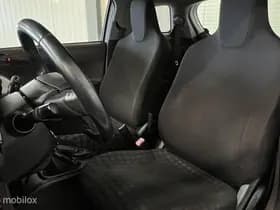 Toyota IQ 1.0 VVTi Aspiration [ NAP climate LM parelmoer ] thumbnail 8