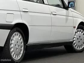 Alfa Romeo 155 2.5 V6 [ UNIEK! NL auto van EERSTE eigenaar ] thumbnail 25