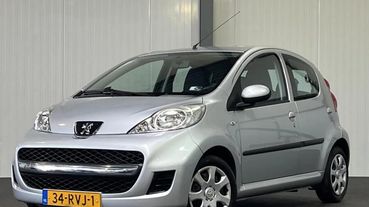 Peugeot 107 1.0-12V XS 5-drs [ NAP 1ste eig. airco ] — foto 1