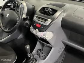 Peugeot 107 1.0-12V XS 5-drs [ NAP 1ste eig. airco ] thumbnail 22