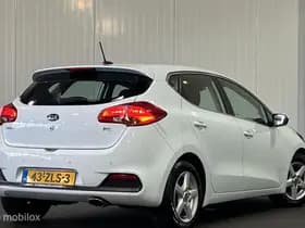 Kia Cee'd 1.6 GDI Plus Pack AUTOMAAT [ NAP camera cruise ] thumbnail 6