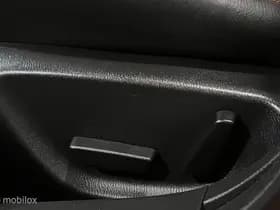 Mazda 3 2.0 GT-M [ NAP leder climate HUD cruise ] thumbnail 26