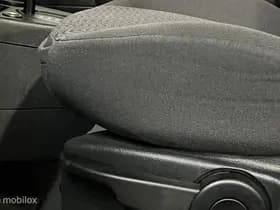 Ford Fusion 1.6-16V Futura AUTOMAAT [ NAP trekhaak airco ] thumbnail 24